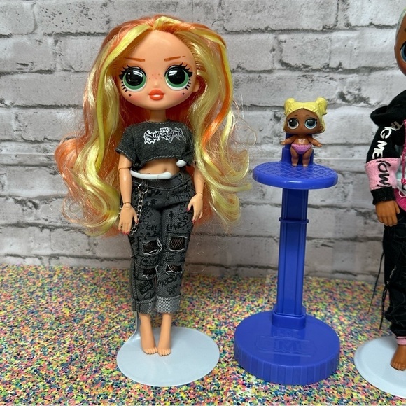 L.O.L. Surprise! LOL Surprise OMG Dolls COOL LEV SKATEPARK QT LIL SCRIBBLES - Picture 3 of 11